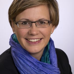 Assoz. Prof. Dr. Susanne Saminger-Platz